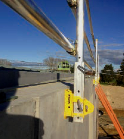 Tilt-Slab Scaffold — Commercial